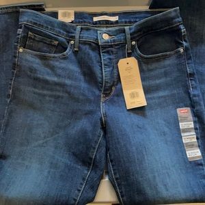 Ladies Levi’s 311 Shaping Skinny 12M